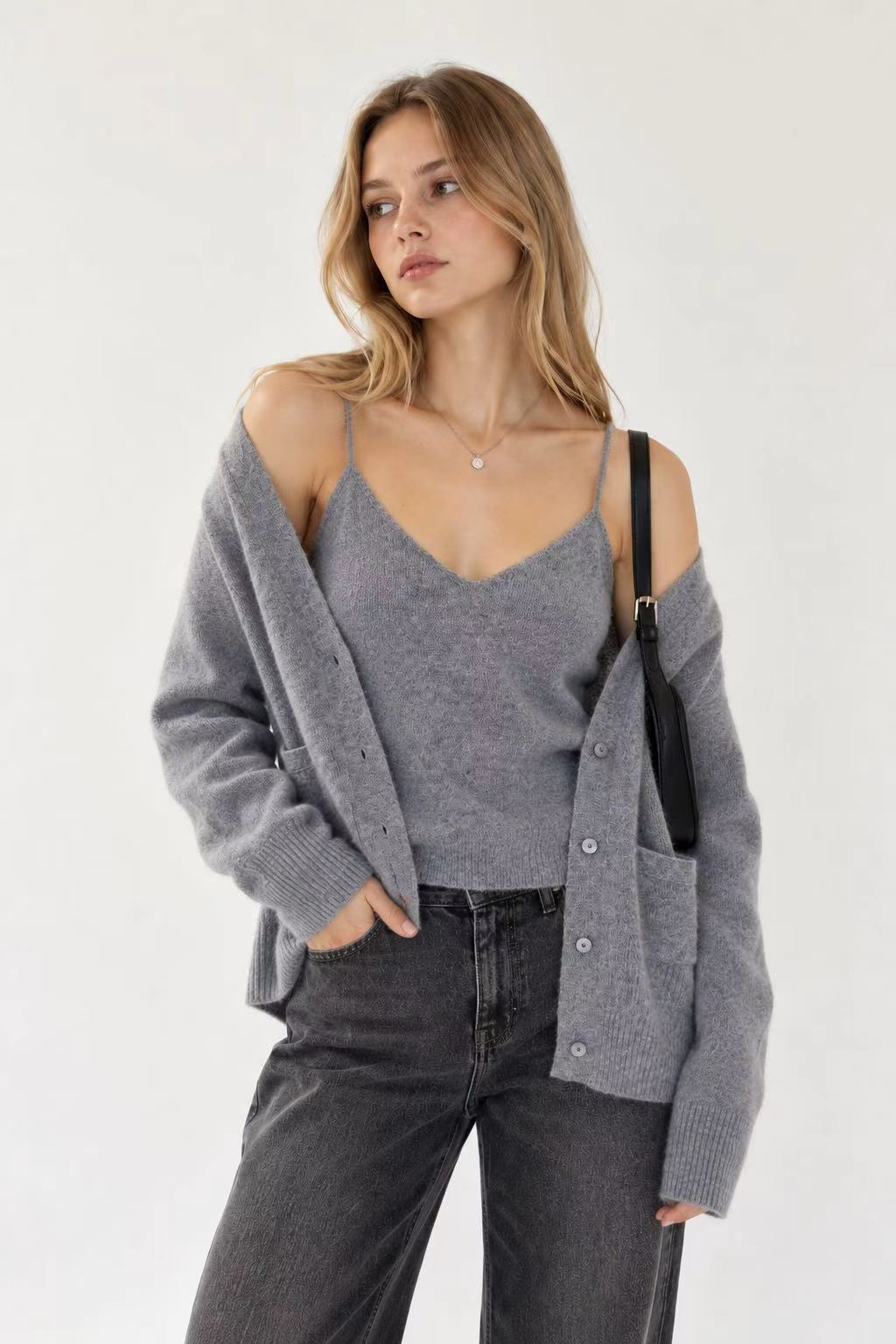 1611 Cashmere pocket Cardigan